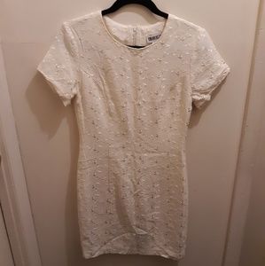 Beautiful vintage floral dress